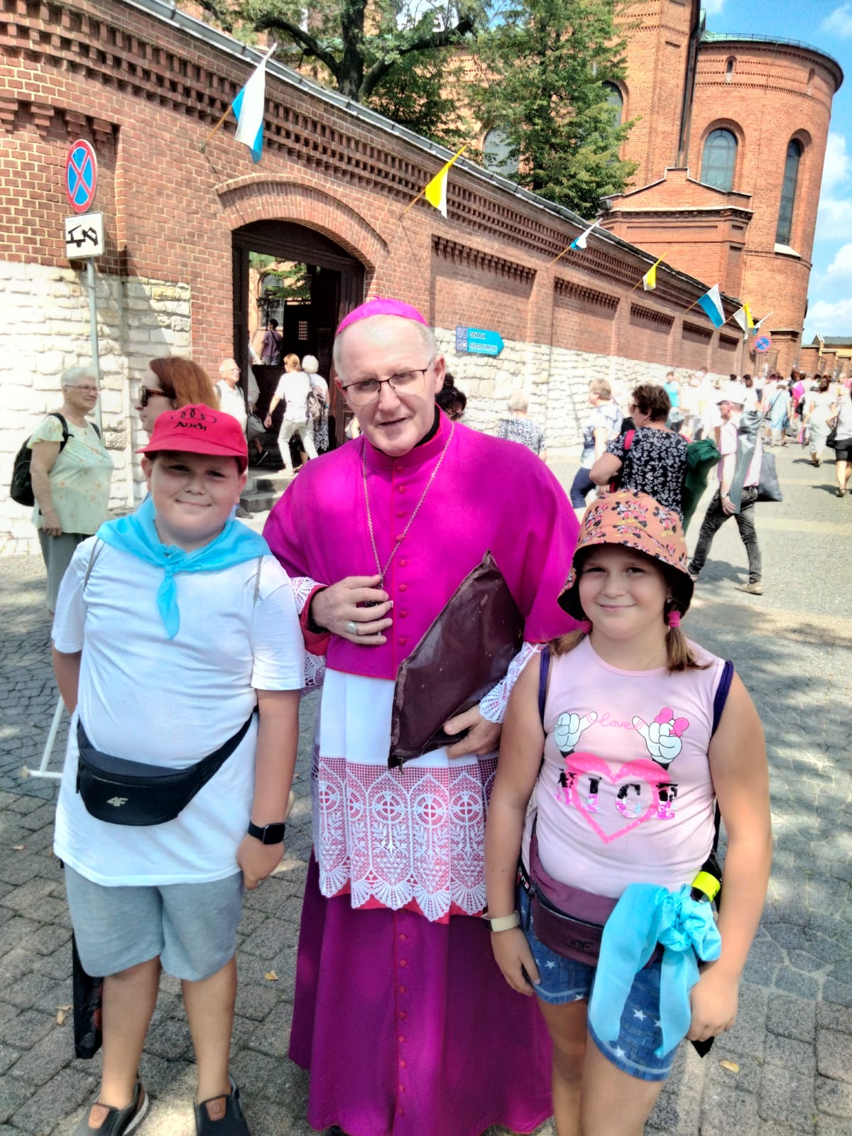 PHOTO-2023-08-20-12-52-22 (1)